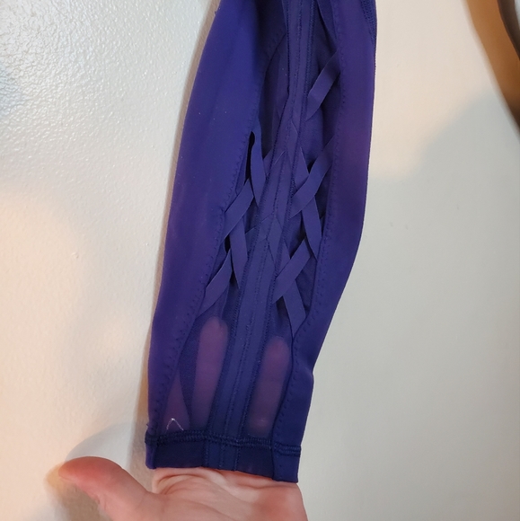 Lululemon purple highrise leggings size 8 - Picture 2 of 10